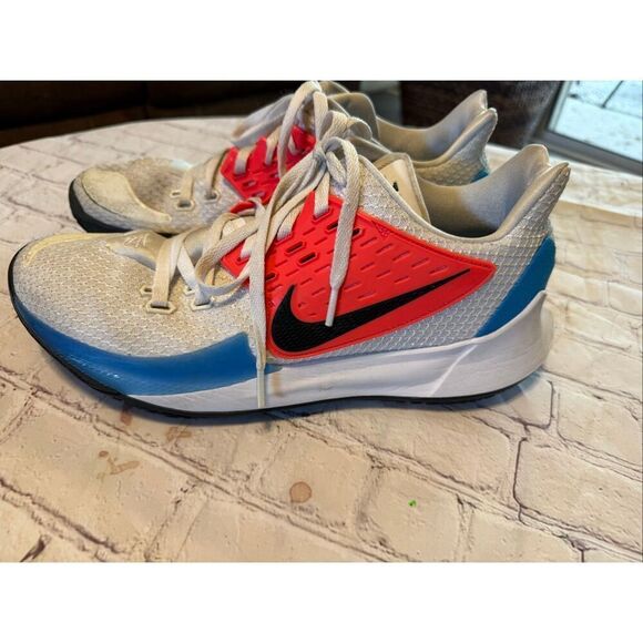 Nike Kyrie Irving Low 2 Sneakers White Blue Hero Basketball Shoes Men\'s Size 13 main image 9
